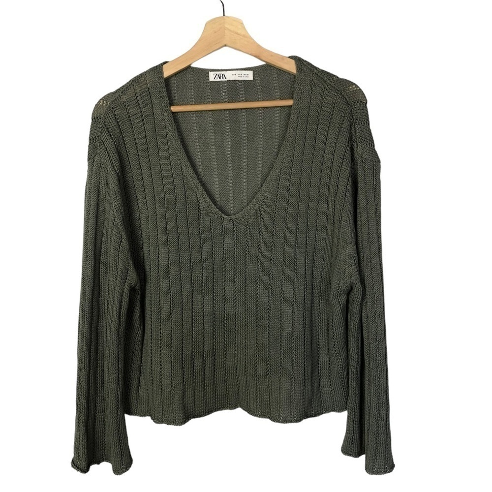 Zara Moss Green Ribbed Knit‎ V-Neck Flare Sleeve Sweater S